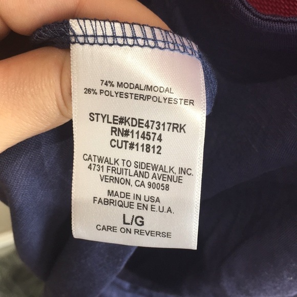 Ro & De Navy Button Back Knit Ruffle Cami Top L - Picture 8 of 8